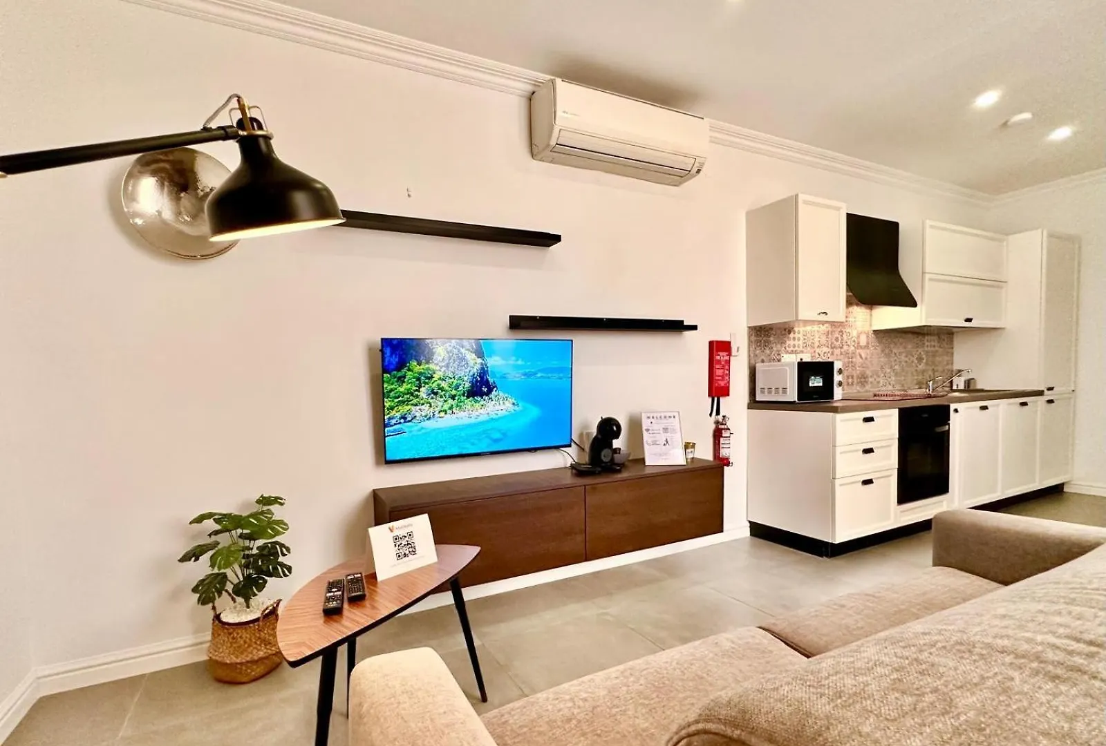 Charming Flat Off The Sea Front Apartment Gzira